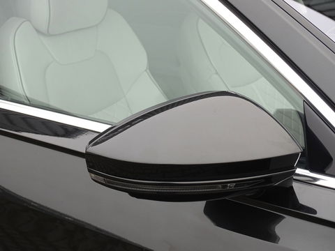 Audi A8 60 TFSie 449PK / Audi Design Ed. / B&O / Softclose / 360°