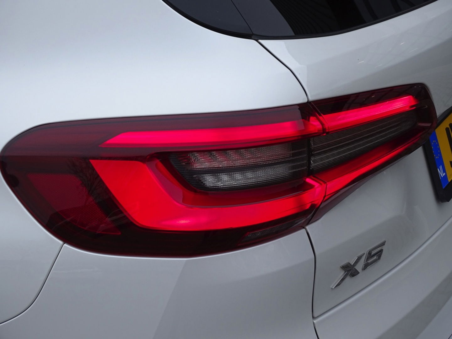 BMW X5 45e 394PK X-drive / M-sport / 22" / Harman Kardon / Laser