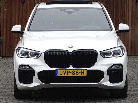 BMW X5 45e 394PK X-drive / M-sport / 22" / Harman Kardon / Laser