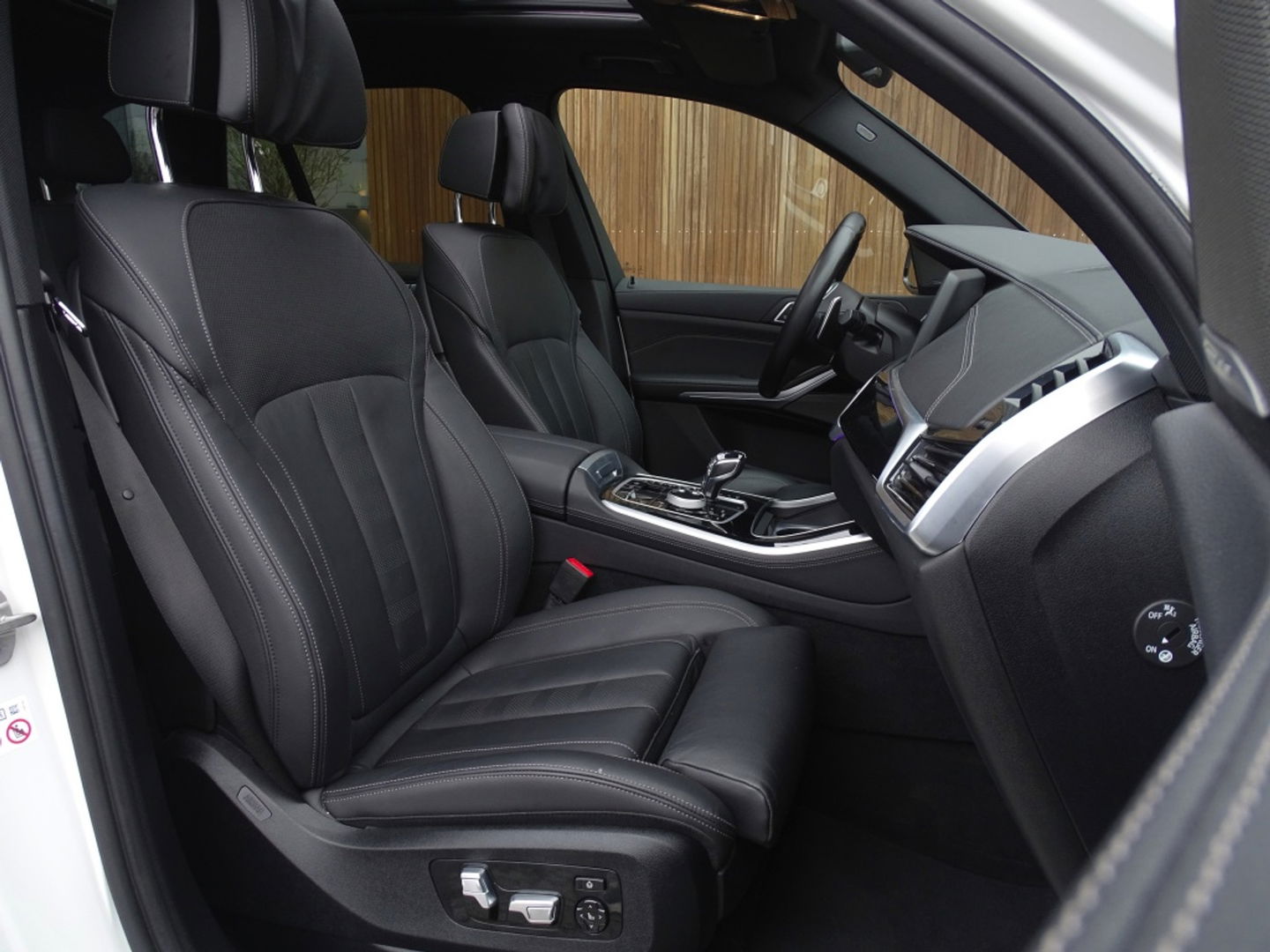 BMW X5 45e 394PK X-drive / M-sport / 22" / Harman Kardon / Laser