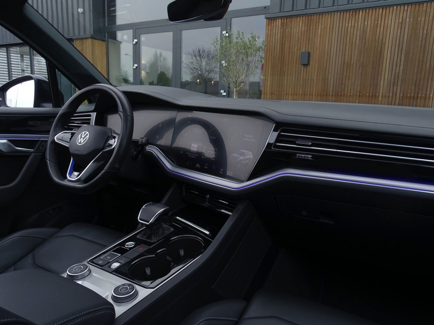 Volkswagen Touareg R 3.0 V6 462PK eHybrid 4Motion / R-Line / IQ-Light