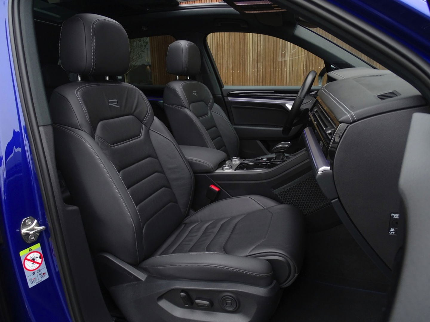 Volkswagen Touareg R 3.0 V6 462PK eHybrid 4Motion / R-Line / IQ-Light