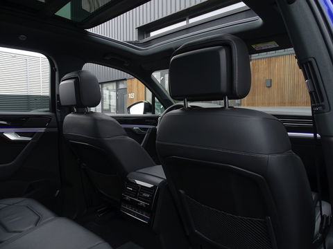 Volkswagen Touareg R 3.0 V6 462PK eHybrid 4Motion / R-Line / IQ-Light