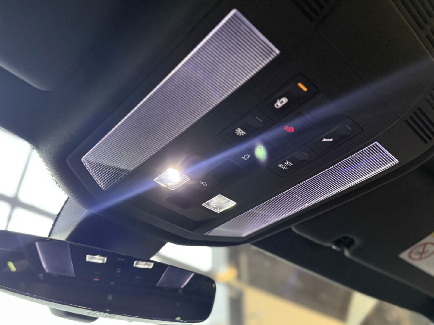 Volkswagen Touareg R 3.0 V6 462PK eHybrid 4Motion / R-Line / IQ-Light