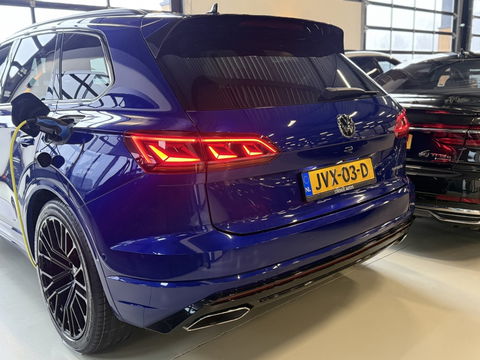 Volkswagen Touareg R 3.0 V6 462PK eHybrid 4Motion / R-Line / IQ-Light