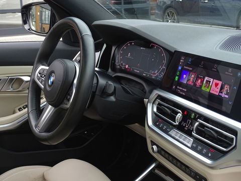 BMW 3-serie 330e 292PK M-Sport / laser / ACC / trekhaak / head-up