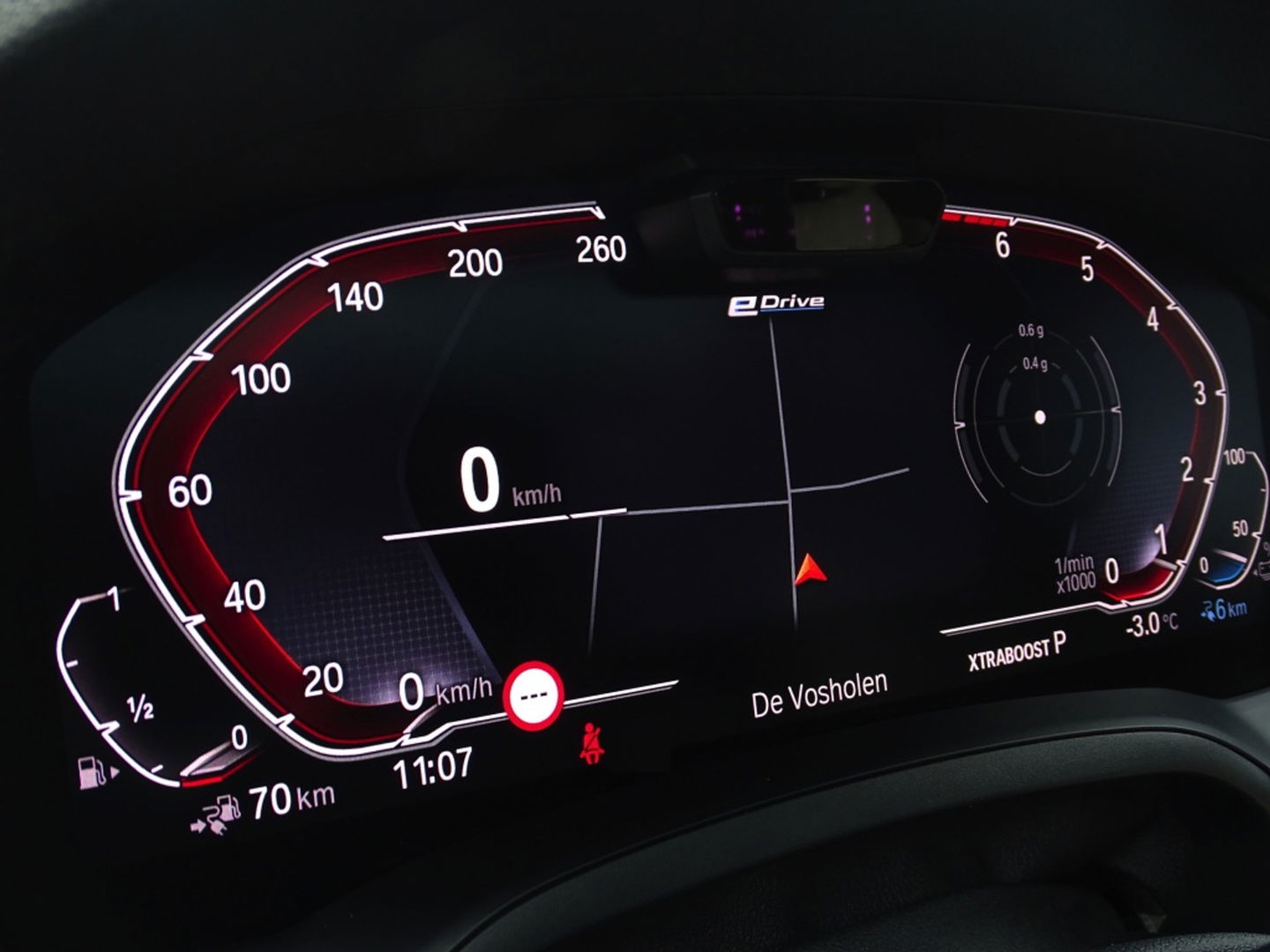 BMW 3-serie 330e 292PK M-Sport / laser / ACC / trekhaak / head-up