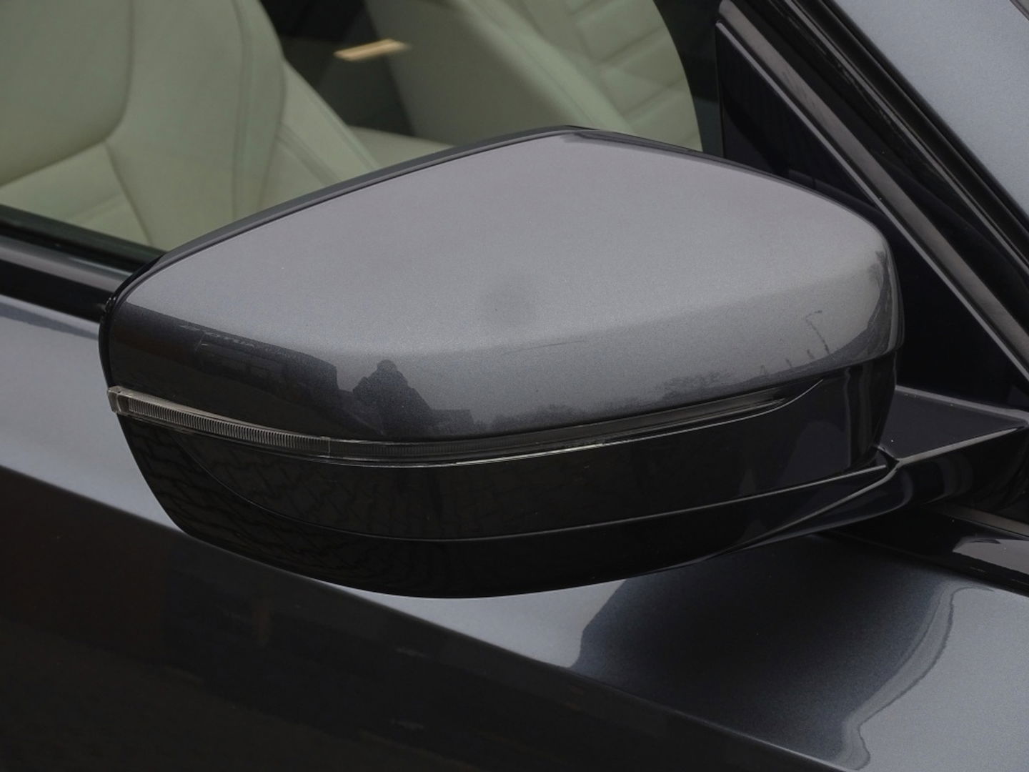 BMW 3-serie 330e 292PK M-Sport / laser / ACC / trekhaak / head-up