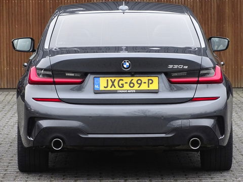 BMW 3-serie 330e 292PK M-Sport / laser / ACC / trekhaak / head-up
