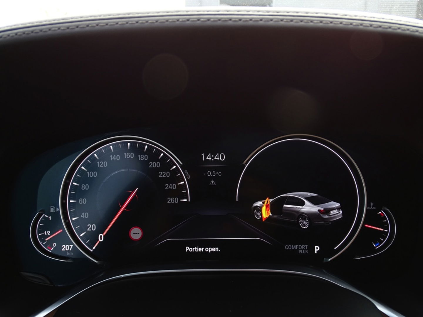 BMW 7 Serie 750Li LANG V8 449PK xDr. High Exec / M-Individual / Bowers & Wil