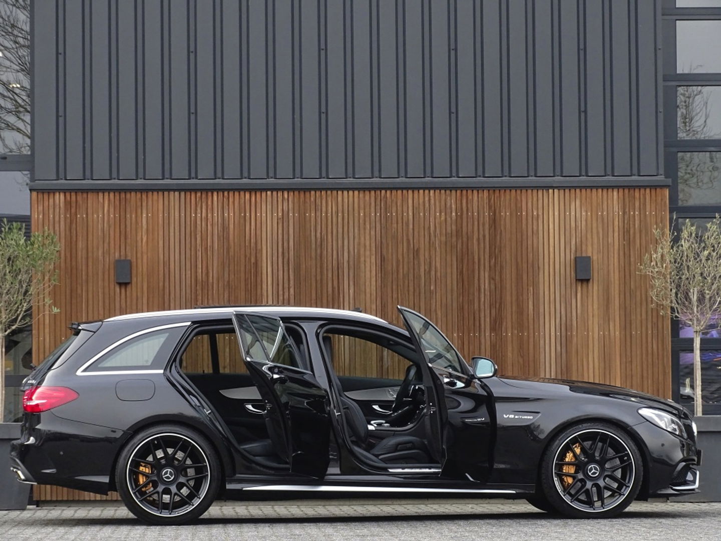 Mercedes-Benz C-Klasse Estate AMG 63 S V8 BI-Turbo 510PK Ed. 1 / Burmester / LED