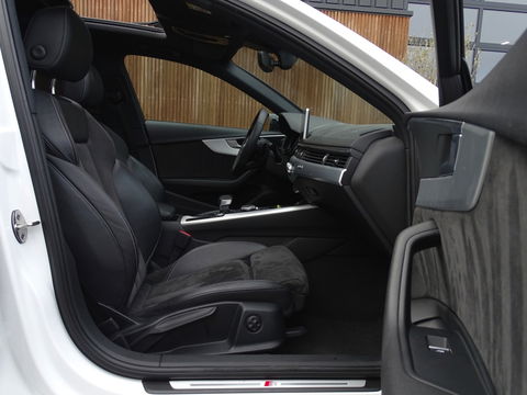 Audi A4 Avant 2.0 TFSI 252 pk Quattro / ProLine / S-Edition / panoramadak / LE