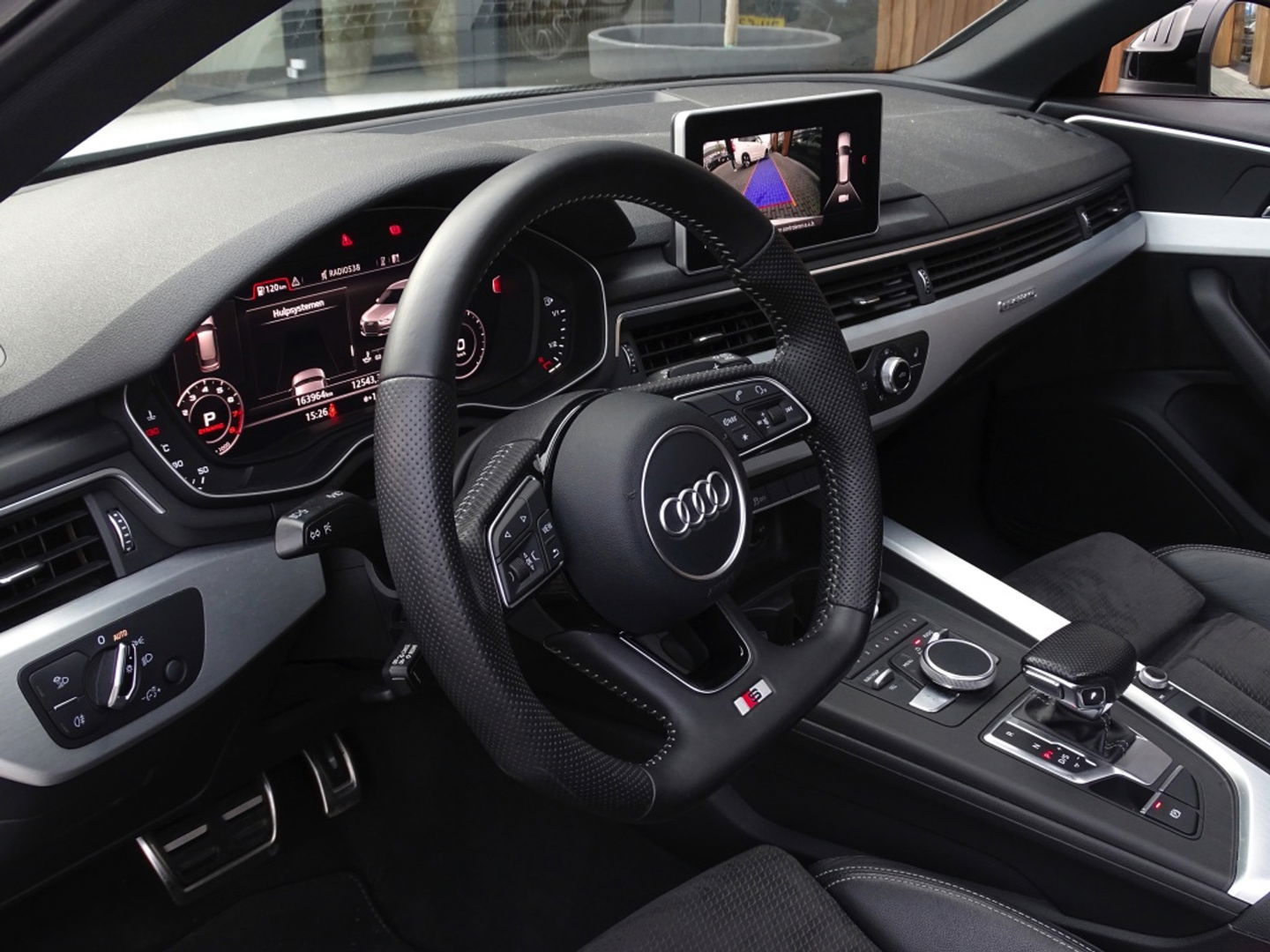 Audi A4 Avant 2.0 TFSI 252 pk Quattro / ProLine / S-Edition / panoramadak / LE