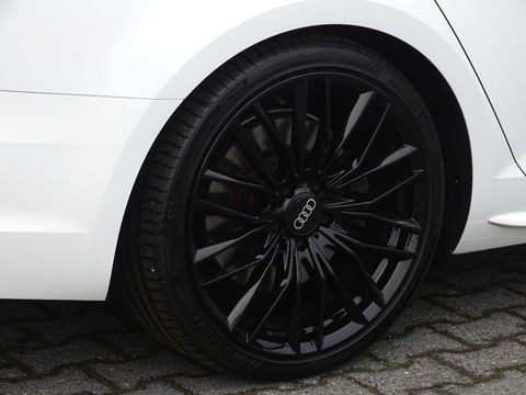 Audi A4 Avant 2.0 TFSI 252 pk Quattro / ProLine / S-Edition / panoramadak / LE