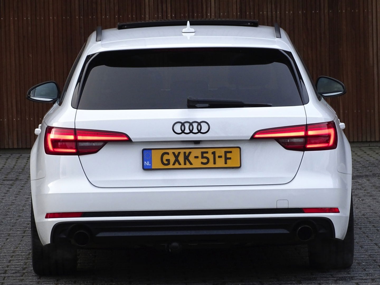 Audi A4 Avant 2.0 TFSI 252 pk Quattro / ProLine / S-Edition / panoramadak / LE