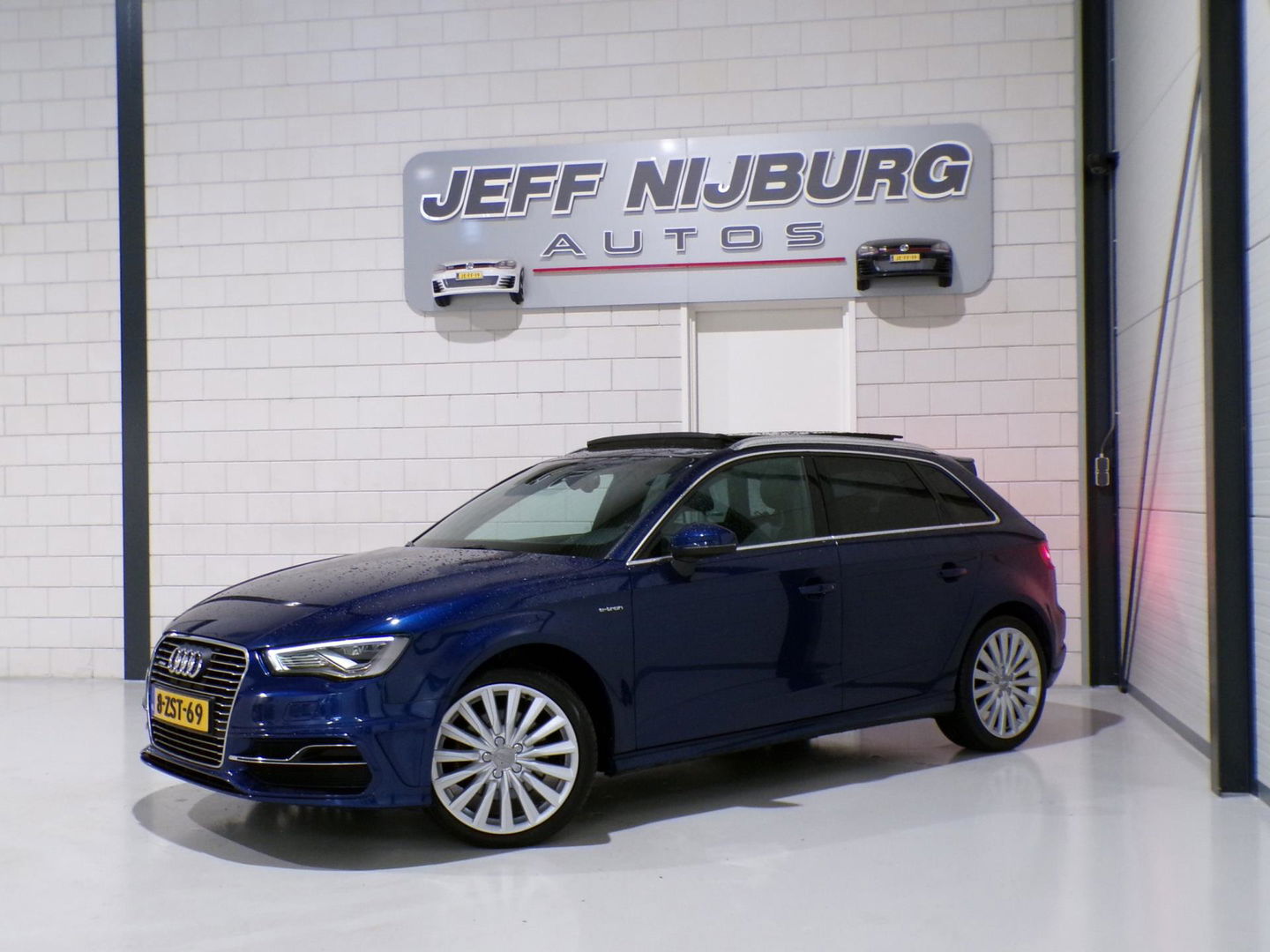 Audi A3 Sportback 1.4 e-tron PHEV Pro Line plus "Origineel NL!" 2x S-Line Panoramadak Xenon-LED Parkeersensoren Keyless Bluetooth
