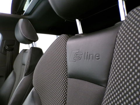 Audi A3 Sportback 1.4 e-tron PHEV Pro Line plus "Origineel NL!" 2x S-Line Panoramadak Xenon-LED Parkeersensoren Keyless Bluetooth