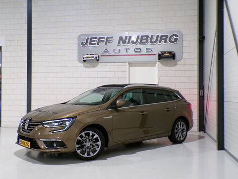 Renault Mégane Estate 1.2 TCe Série Signature Exclusiv "Origineel NL!" Draadloos apple-Carplay! Bose Leer Panoramadak Led-koplamp