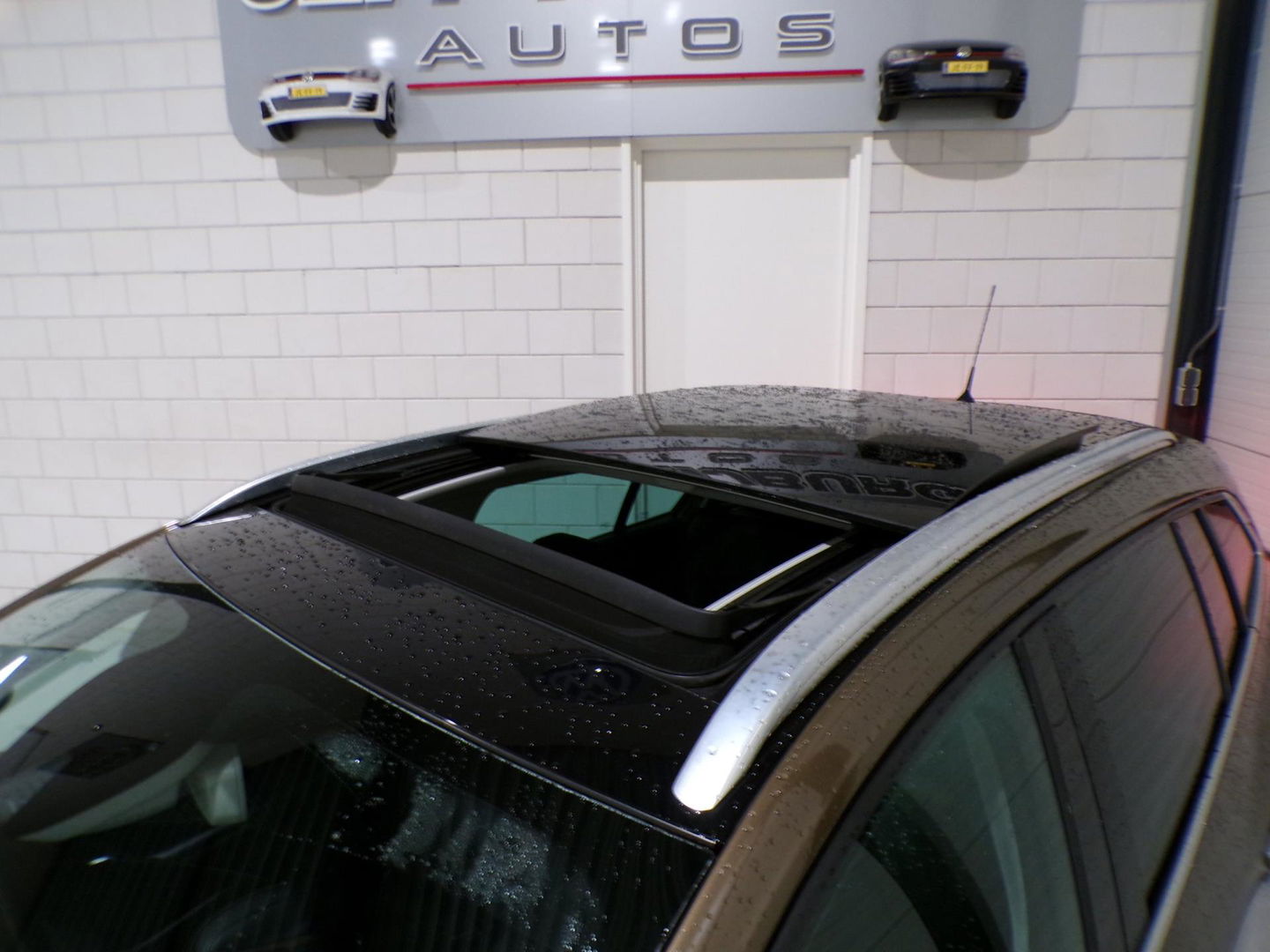 Renault Mégane Estate 1.2 TCe Série Signature Exclusiv "Origineel NL!" Draadloos apple-Carplay! Bose Leer Panoramadak Led-koplamp