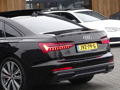 Audi A6 55 TFSIe 367PK Quattro / S-Edition / ACC / LED