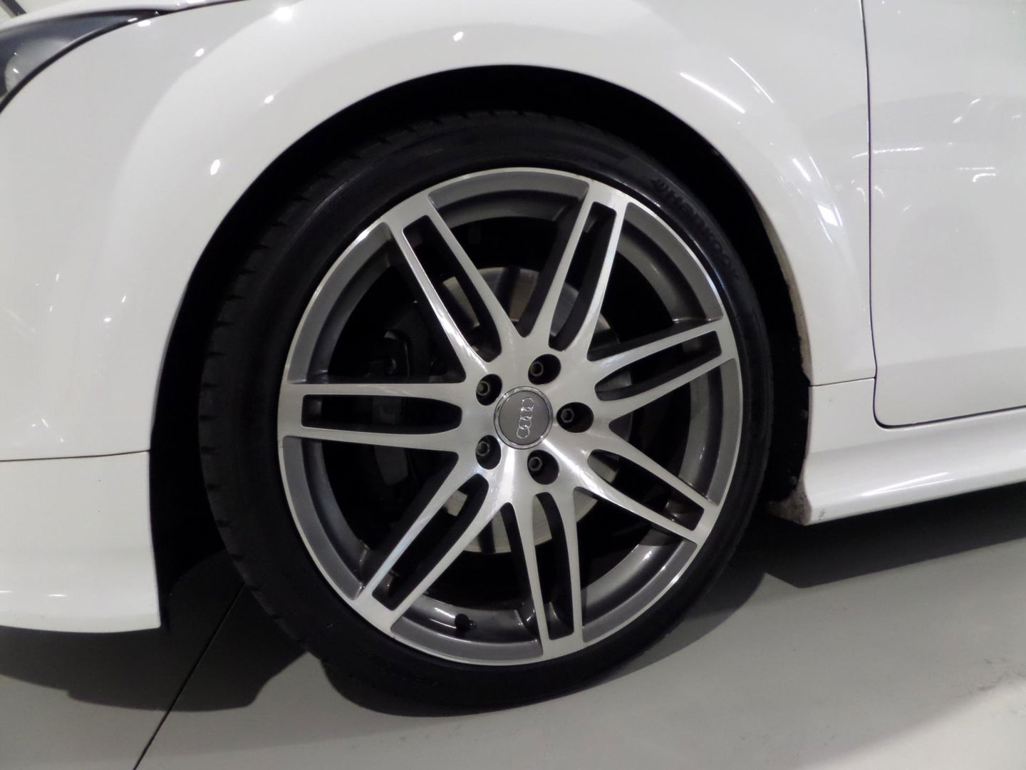 Audi TT Roadster 2.0 TTS Quattro 272PK "Origineel NL!" Cognac Baseball Leer I Automaat Stoelverwarming Bose Xenon-LED Bluetooth