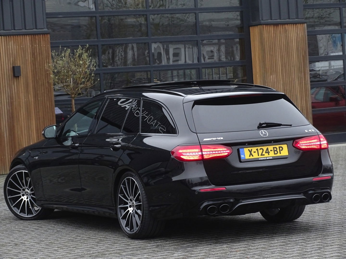 Mercedes-Benz E-Klasse Estate AMG E43 4-Matic 402PK / Pr. Pl. / Burmeister / LED