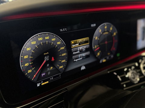 Mercedes-Benz E-Klasse Estate 400 334PK V6T 4Matic / Designo / alcantara / Burmester / 360°