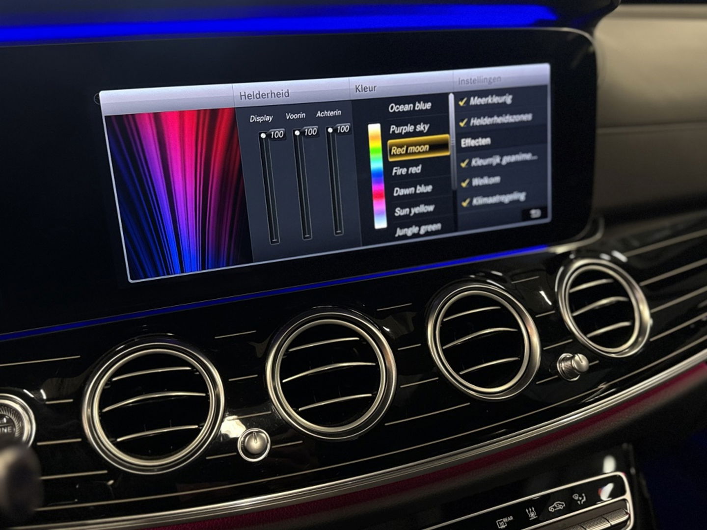 Mercedes-Benz E-Klasse Estate 400 334PK V6T 4Matic / Designo / alcantara / Burmester / 360°