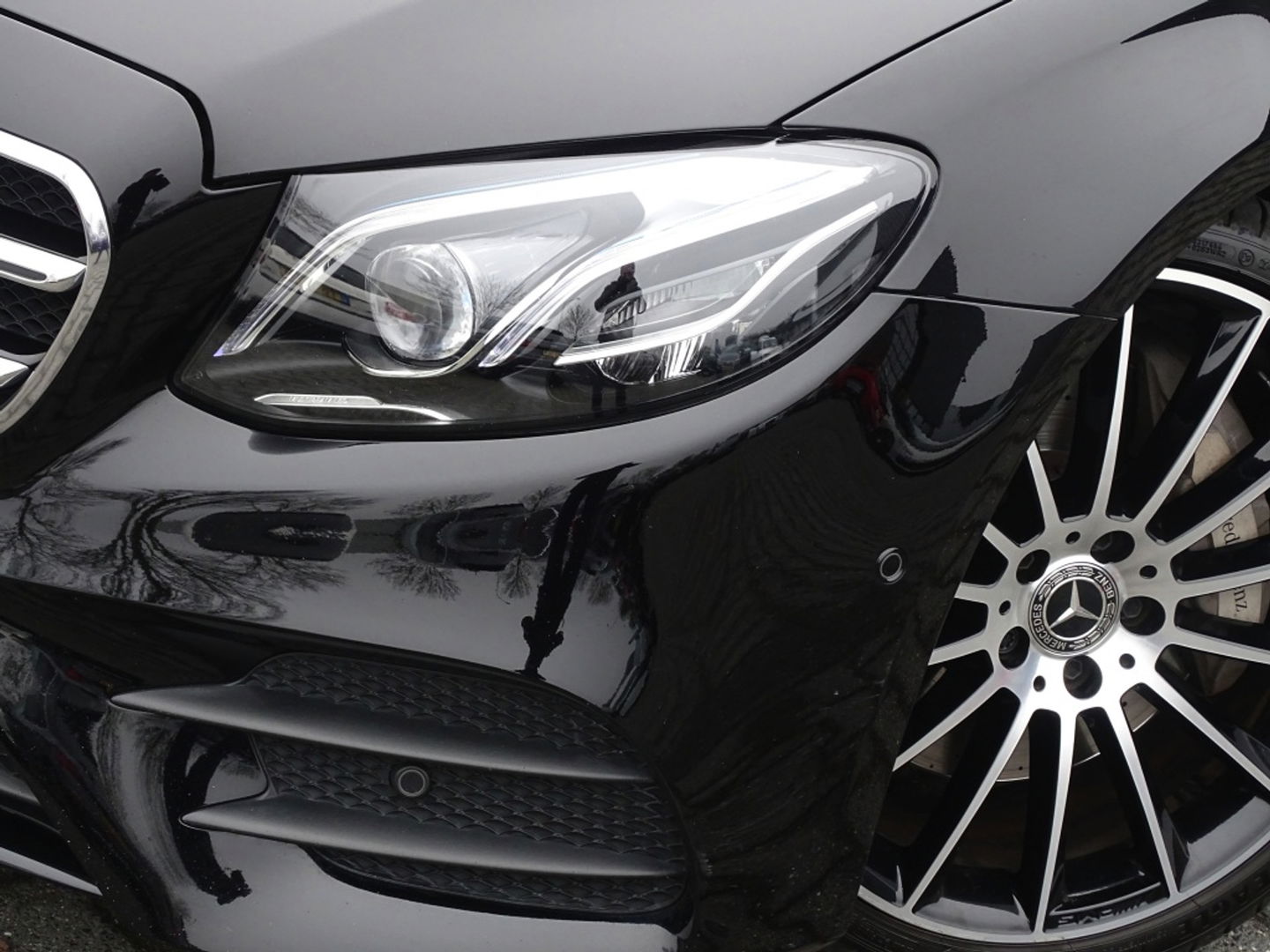 Mercedes-Benz E-Klasse Estate 400 334PK V6T 4Matic / Designo / alcantara / Burmester / 360°