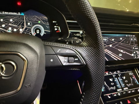 Audi Q8 55 TFSI quattro 3X S Line Pano|RS Seat|Trekhaak|BTW