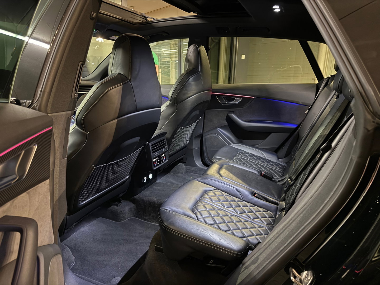 Audi Q8 55 TFSI quattro 3X S Line Pano|RS Seat|Trekhaak|BTW