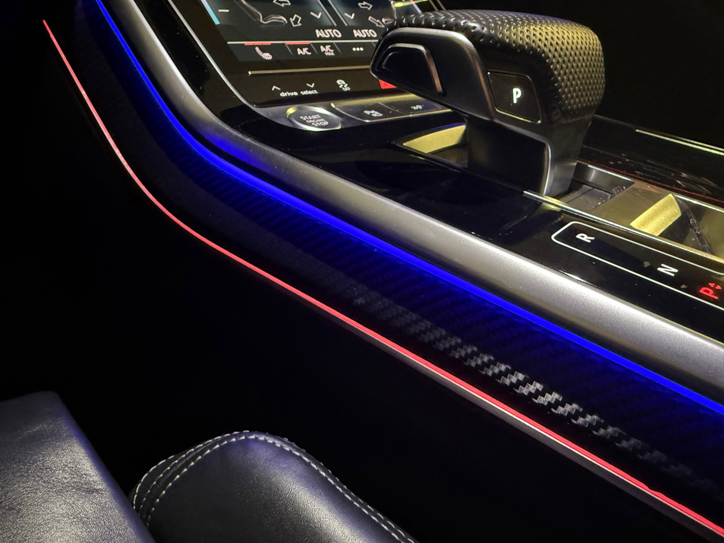 Audi Q8 55 TFSI quattro 3X S Line Pano|RS Seat|Trekhaak|BTW