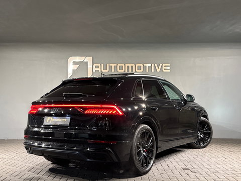 Audi Q8 55 TFSI quattro 3X S Line Pano|RS Seat|Trekhaak|BTW