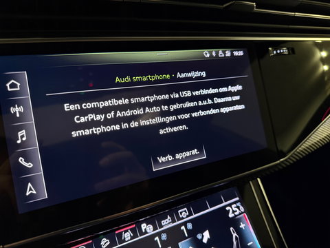 Audi Q8 55 TFSI quattro 3X S Line Pano|RS Seat|Trekhaak|BTW