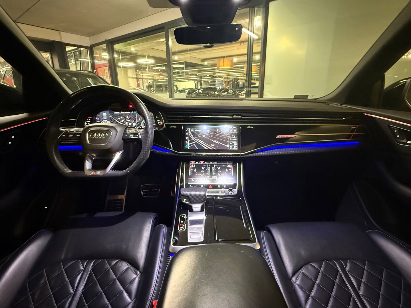 Audi Q8 55 TFSI quattro 3X S Line Pano|RS Seat|Trekhaak|BTW