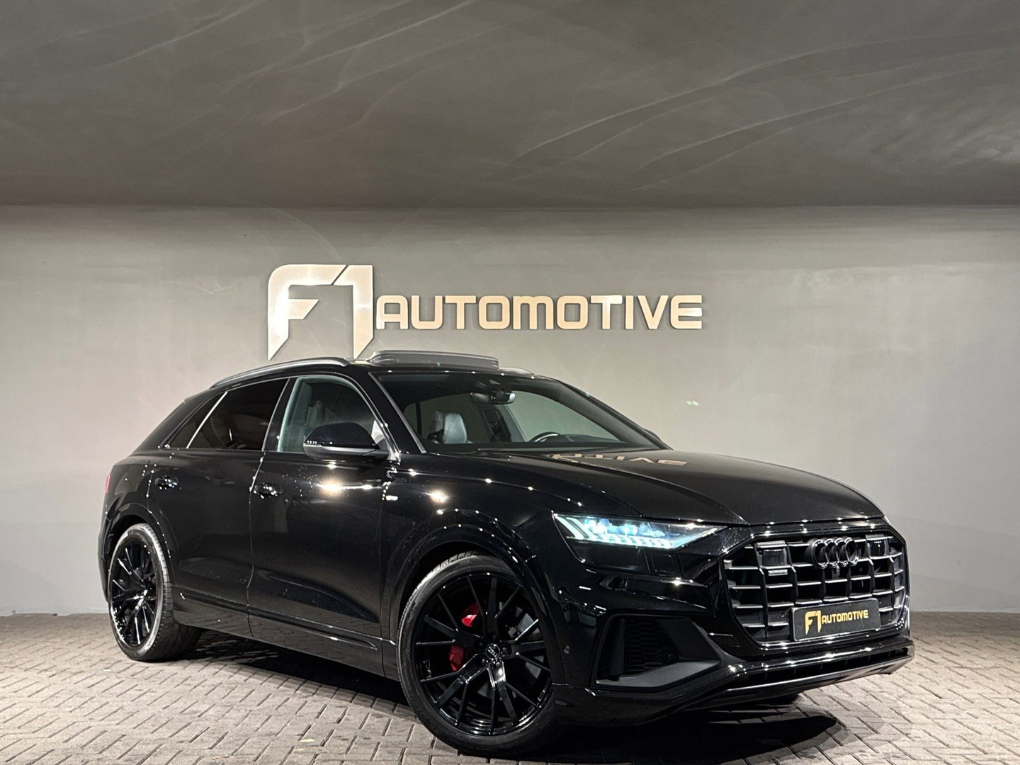 Audi Q8 55 TFSI quattro 3X S Line Pano|RS Seat|Trekhaak|BTW