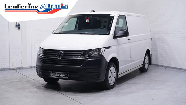Volkswagen Transporter - 2.0 TDI 110 pk L1H1 Navi, Camera, Airco Laadruimte Pakket, 3-Zits