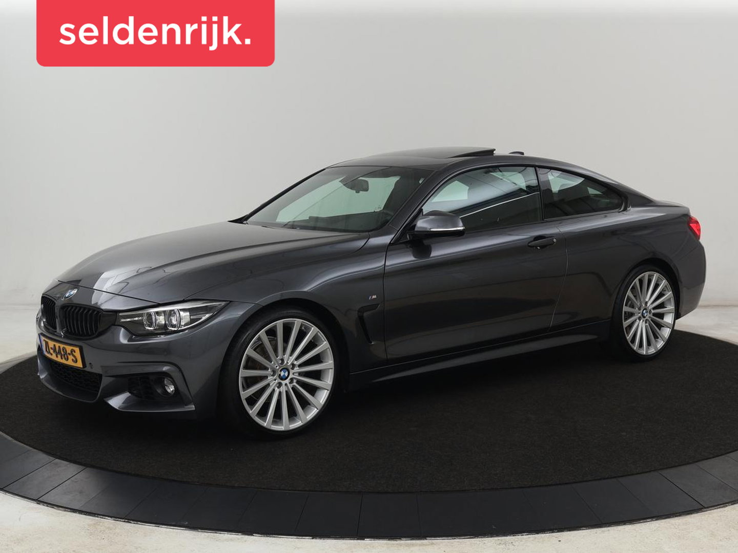 BMW 4 Serie Coupé 418i M Sport | Schuifdak | Leder | Stoelverwarming | 20'' | Sportstoelen | Full LED | Navigatie | Parkeerhulp | Climate control | Cruise control | 74.200km NAP