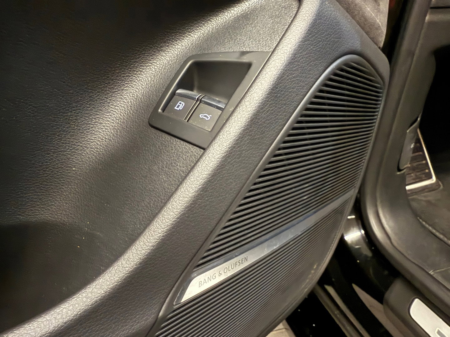 Audi Q8 60 TFSI e quattro S Line Pano|RS Seat|HuD|B&O|Memory