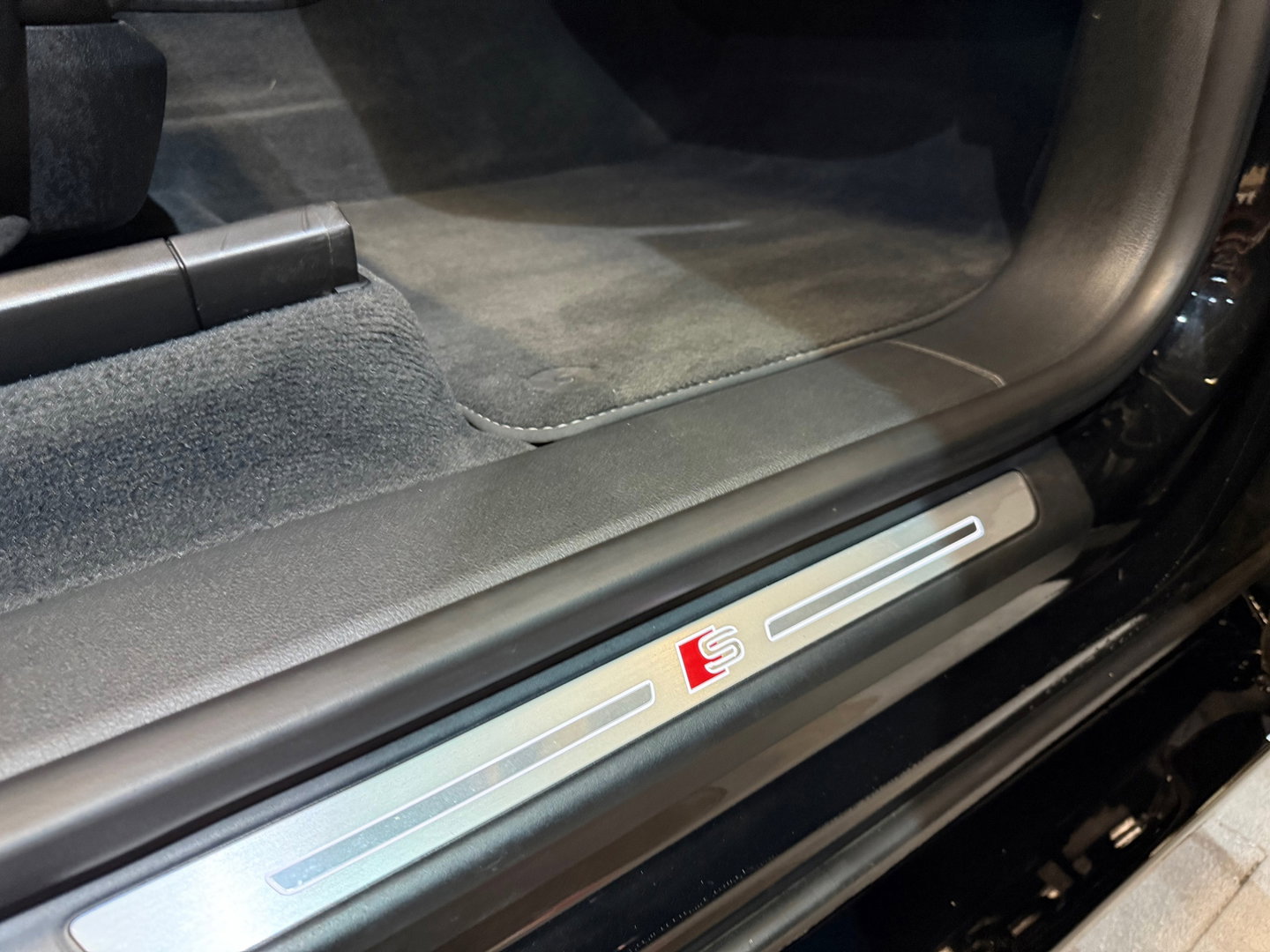 Audi Q8 60 TFSI e quattro S Line Pano|RS Seat|HuD|B&O|Memory