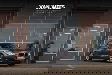 BMW 3 Serie - 328i Upgrade Edition | NL auto | 2e eigenaar | Automaat | 245 pk | Xenon | Cruise control | Navi | PDC | Climate control | Sportstuur | Bluetooth | Origineel