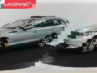 Škoda Enyaq iV - 80 | Panoramadak | Trekhaak | Warmtepomp | Adaptive cruise | Sfeerverlichting | Camera | Carplay | Stuurverwarming | 19'' | Full LED | Half leder | Climate control | Parkeerhulp