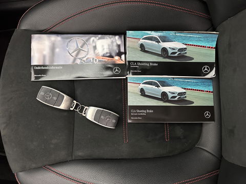 Mercedes-Benz CLA-Klasse Shooting Brake 180 AMG-Line Business Solution (INCL-BTW) *PANO | LEATHER-MICROFIBRE | FULL-LED | AMBIENTLIGHT | BLINDSPOT | HEATED-SPORTSEATS | WIDESCREEN-DIGICOCKPIT | DAB+ | NAVI-FULLMAP | CAMERA | PRIVACYGLASS | 18''ALU*