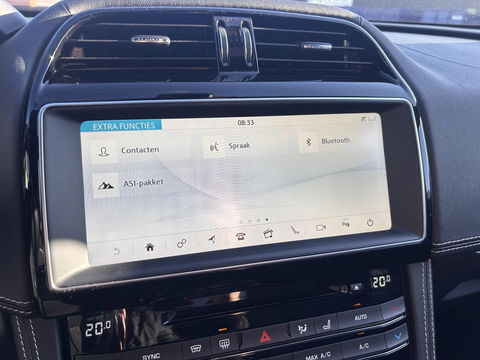 Jaguar F-PACE 2.0d AWD R-Sport R-Sport | GRIJS KENTEKEN | 4X4 | TREKHAAK 2400KG | Vol opties! | PANO | LED | Elektr. Verstelbare stoelen | Stuurverwarming