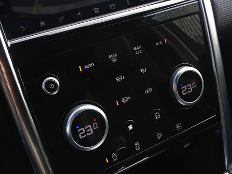 Land Rover Discovery Sport P300e 300PK automaat / R-Dynamic S / LED / 360° camera