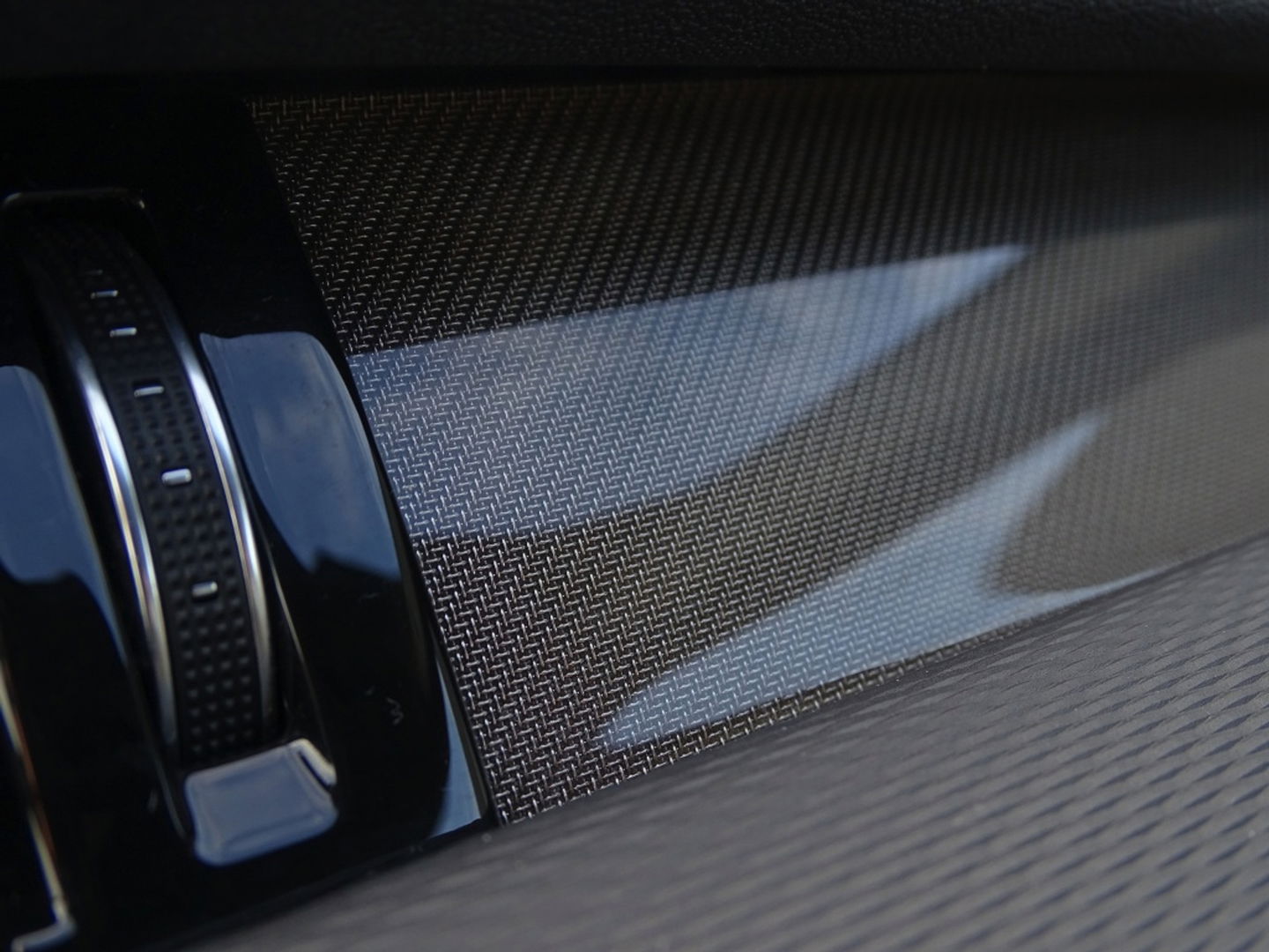 Land Rover Discovery Sport P300e 300PK automaat / R-Dynamic S / LED / 360° camera