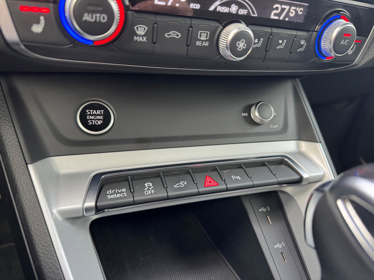 Audi Q3 Sportback 45 TFSI e S Edition Panorama 245PK Matrix 2022 sfeerverlichting