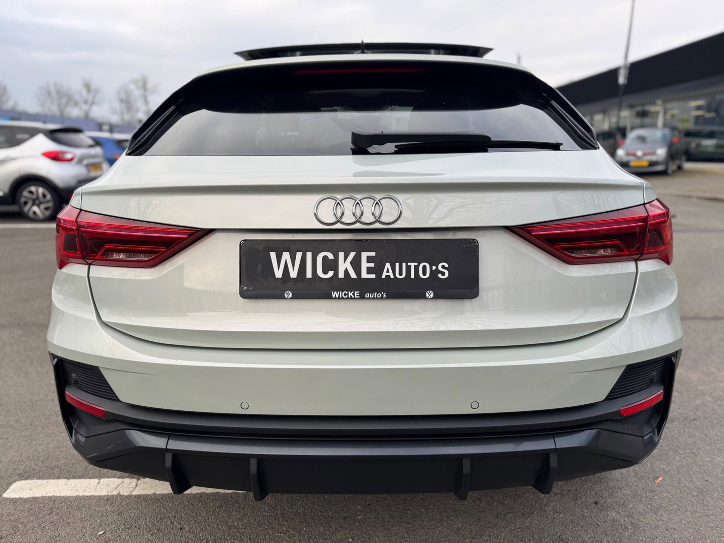 Audi Q3 Sportback 45 TFSI e S Edition Panorama 245PK Matrix 2022 sfeerverlichting