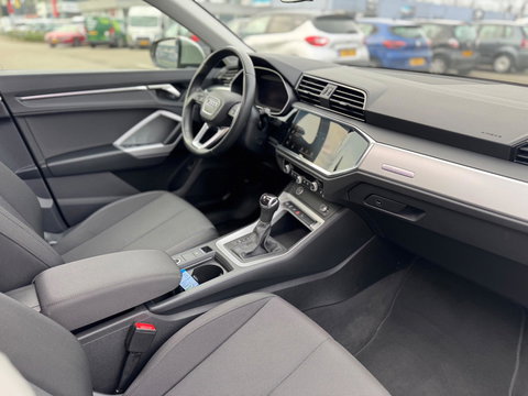 Audi Q3 Sportback 45 TFSI e S Edition Panorama 245PK Matrix 2022 sfeerverlichting