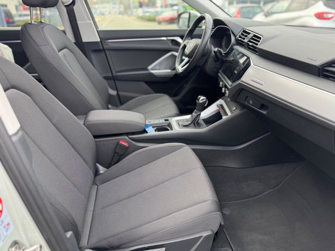 Audi Q3 Sportback 45 TFSI e S Edition Panorama 245PK Matrix 2022 sfeerverlichting